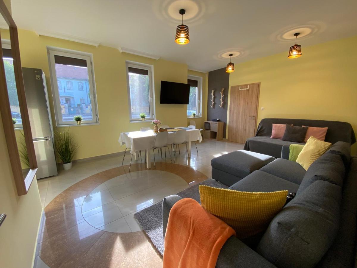 Nest1 Apartments Кестели Екстериор снимка