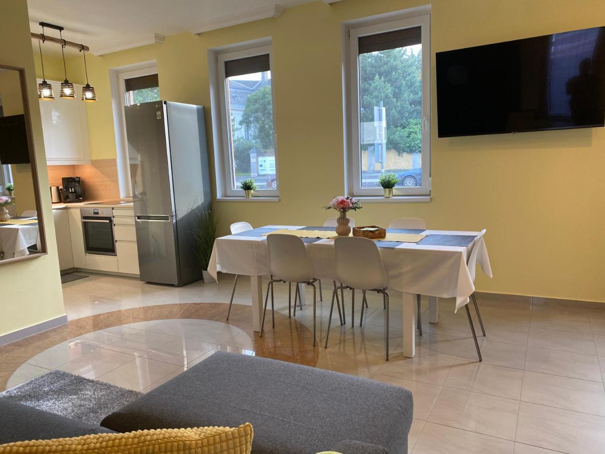 Nest1 Apartments Кестели Екстериор снимка